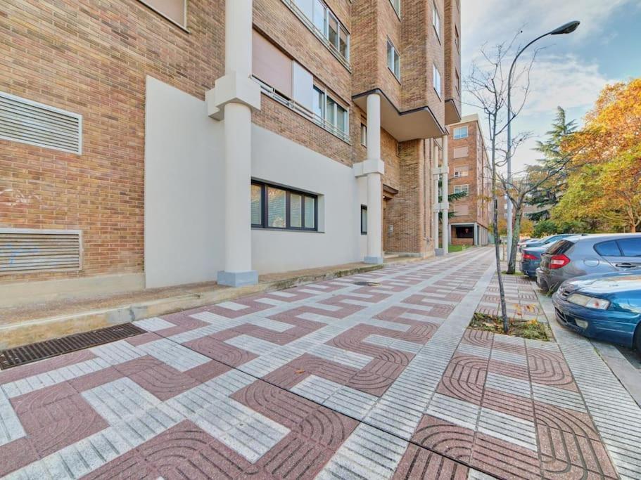 Apartment Sua Loft By Clabao Pamplona Ngoại thất bức ảnh